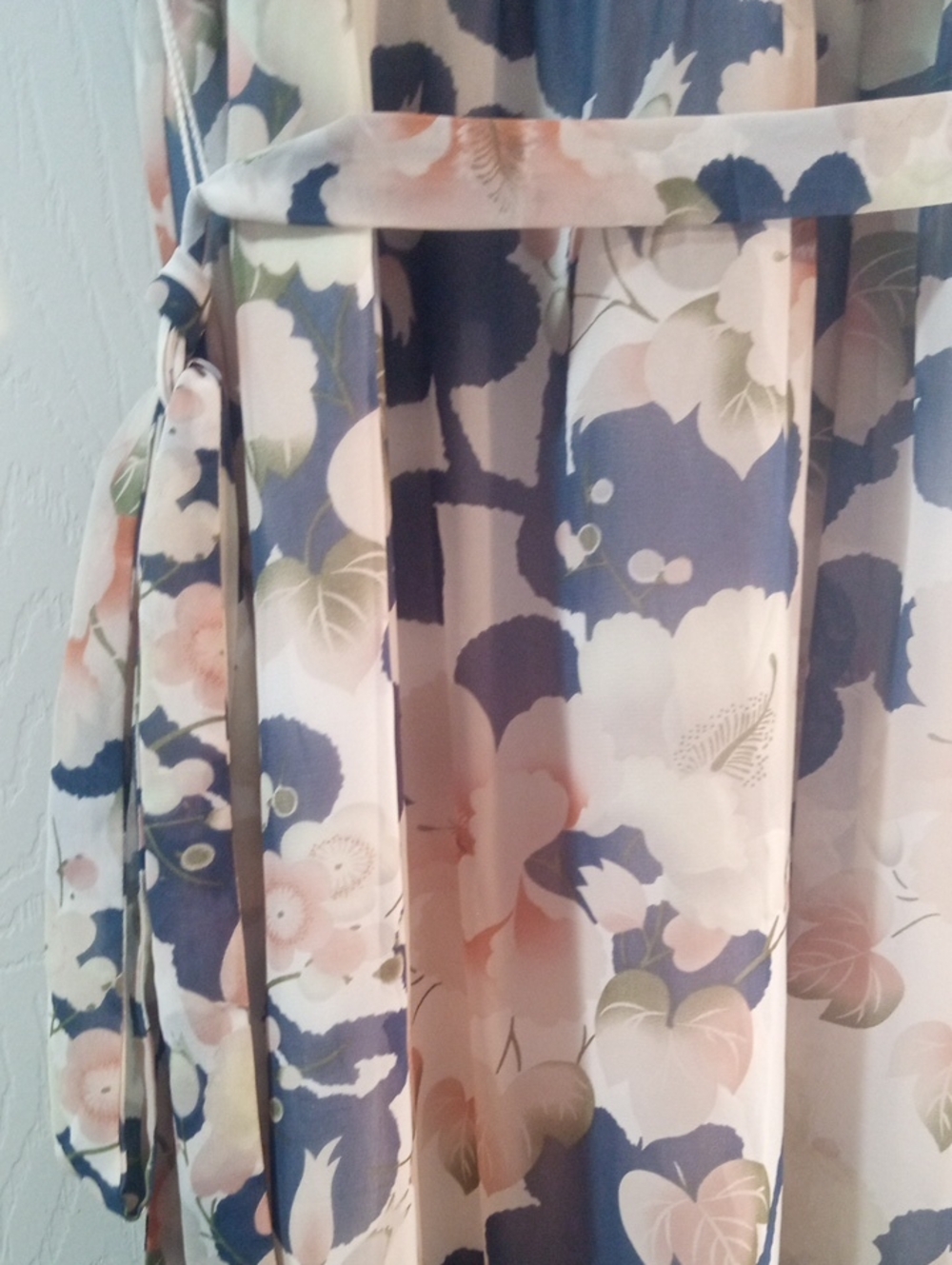 LOFT V NECK RUFFLE MAXI DRESS - Picture 6 of 8